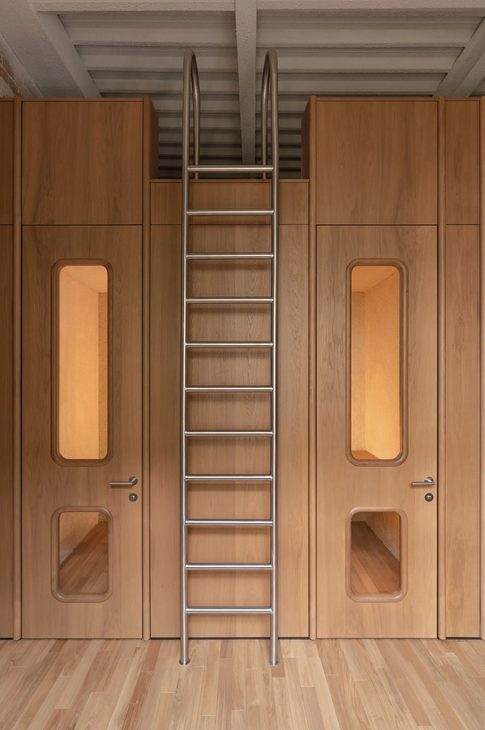 BANDA — office interior, photo 54