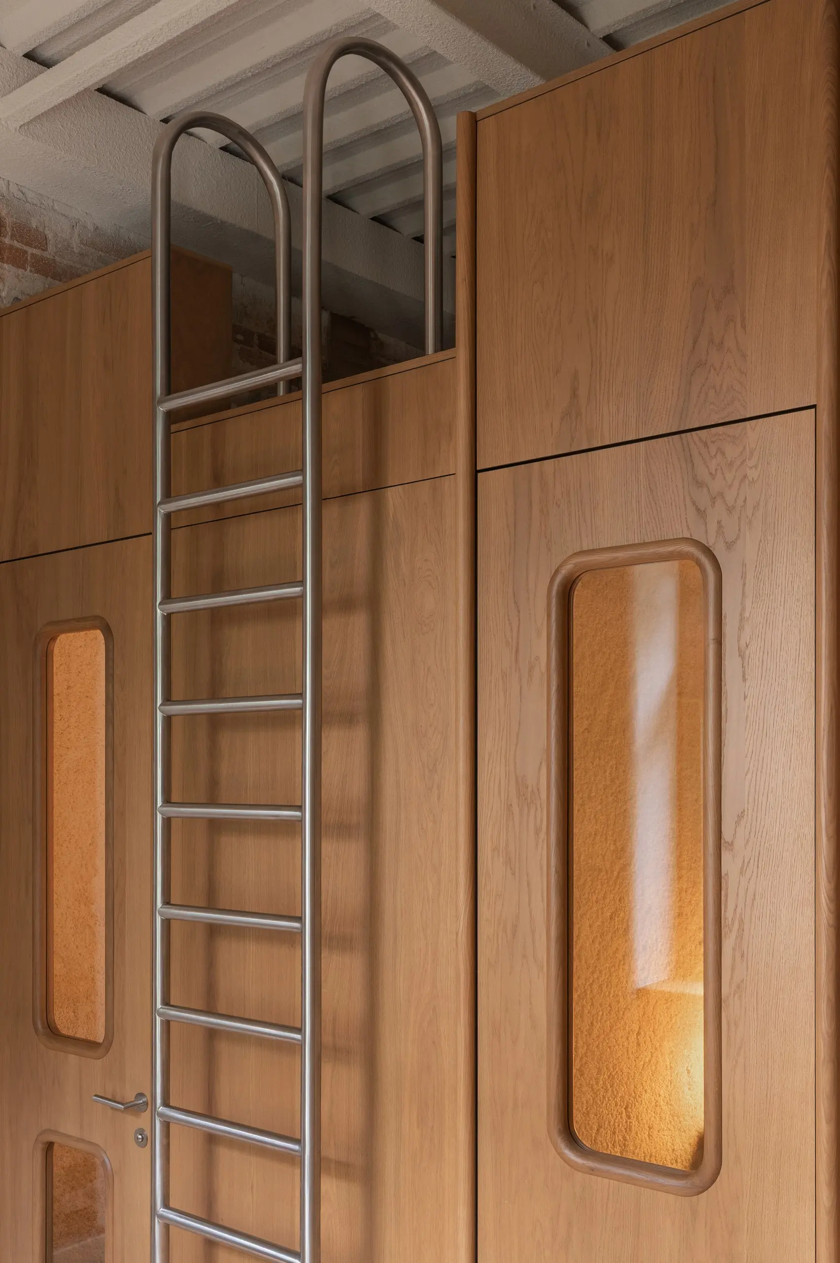 BANDA — office interior, photo 58