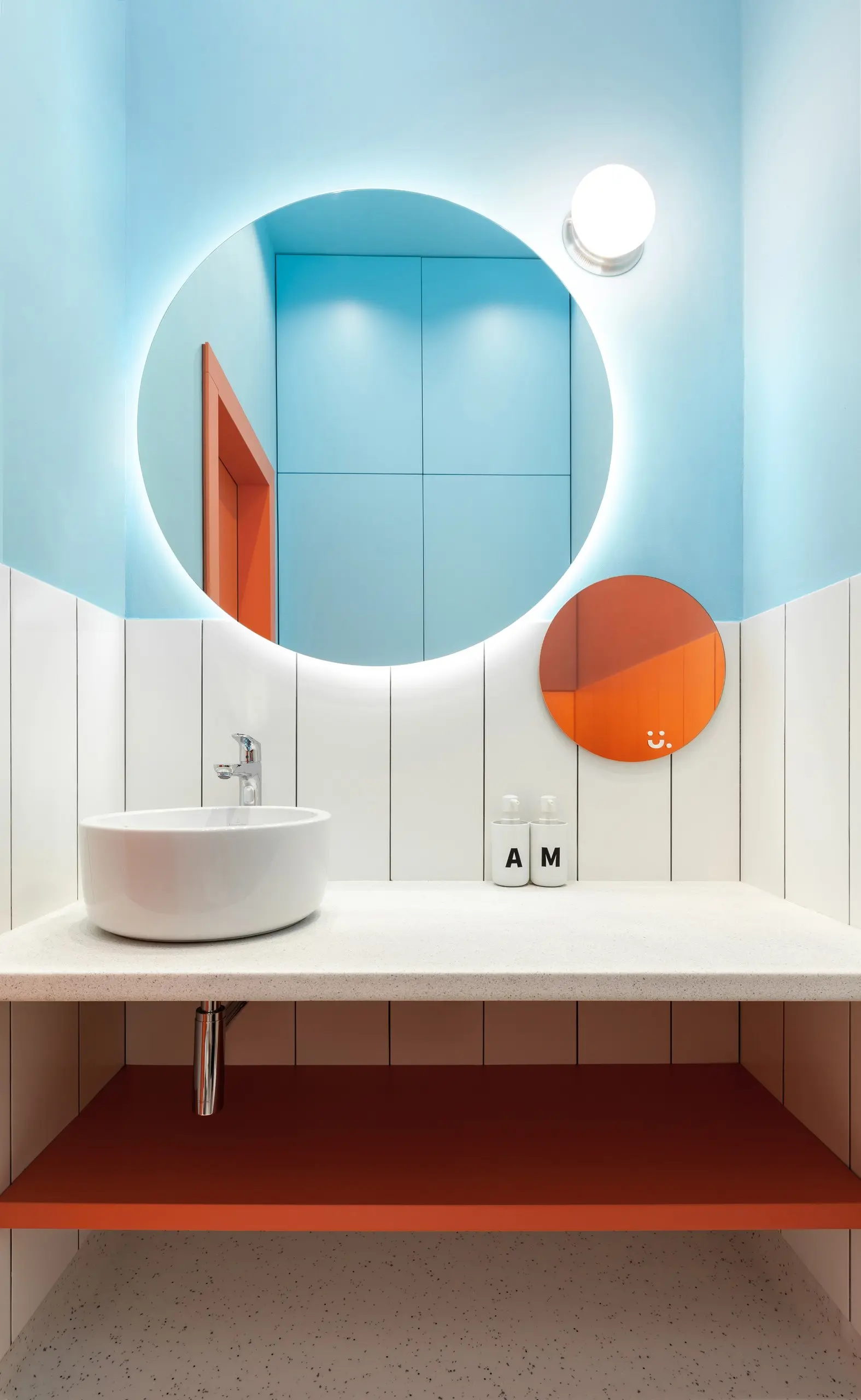 DOCTOR U. — medical interior, photo 16