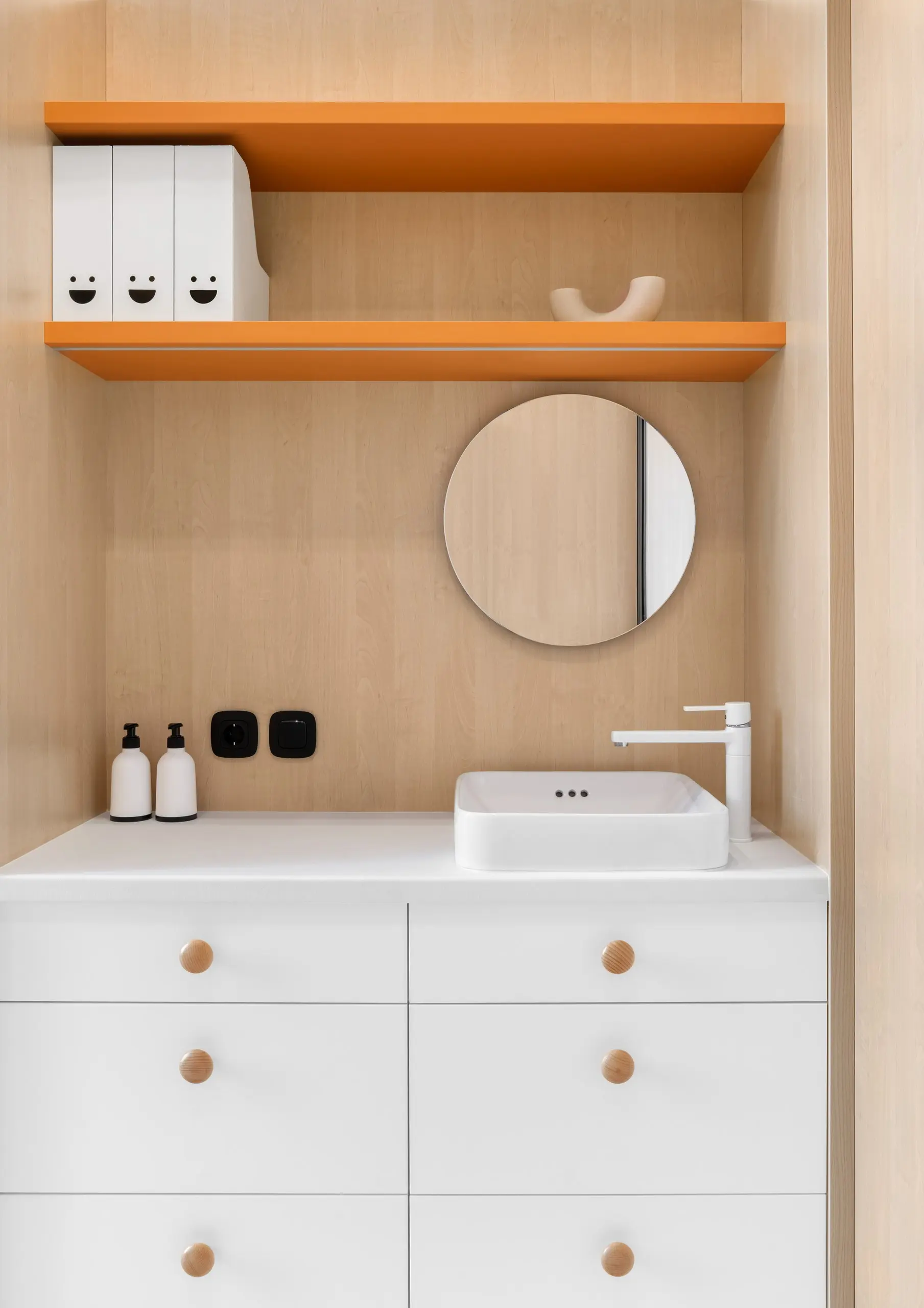 DOCTOR U. 2.0 — medical interior, photo 14