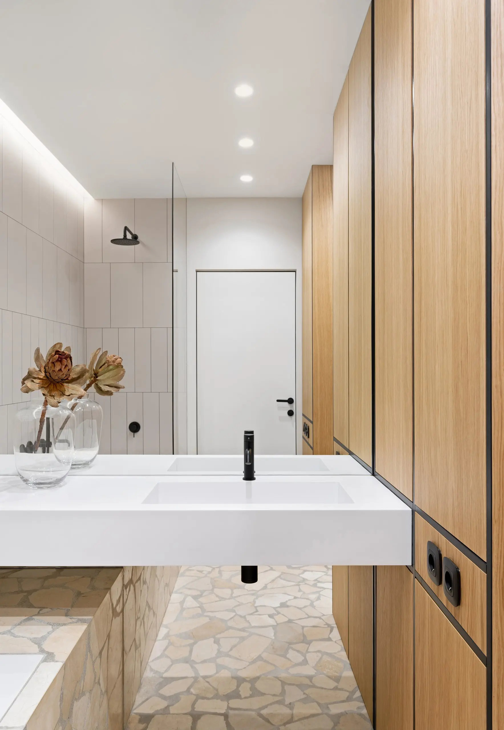 EGR — apartment interior, photo 23