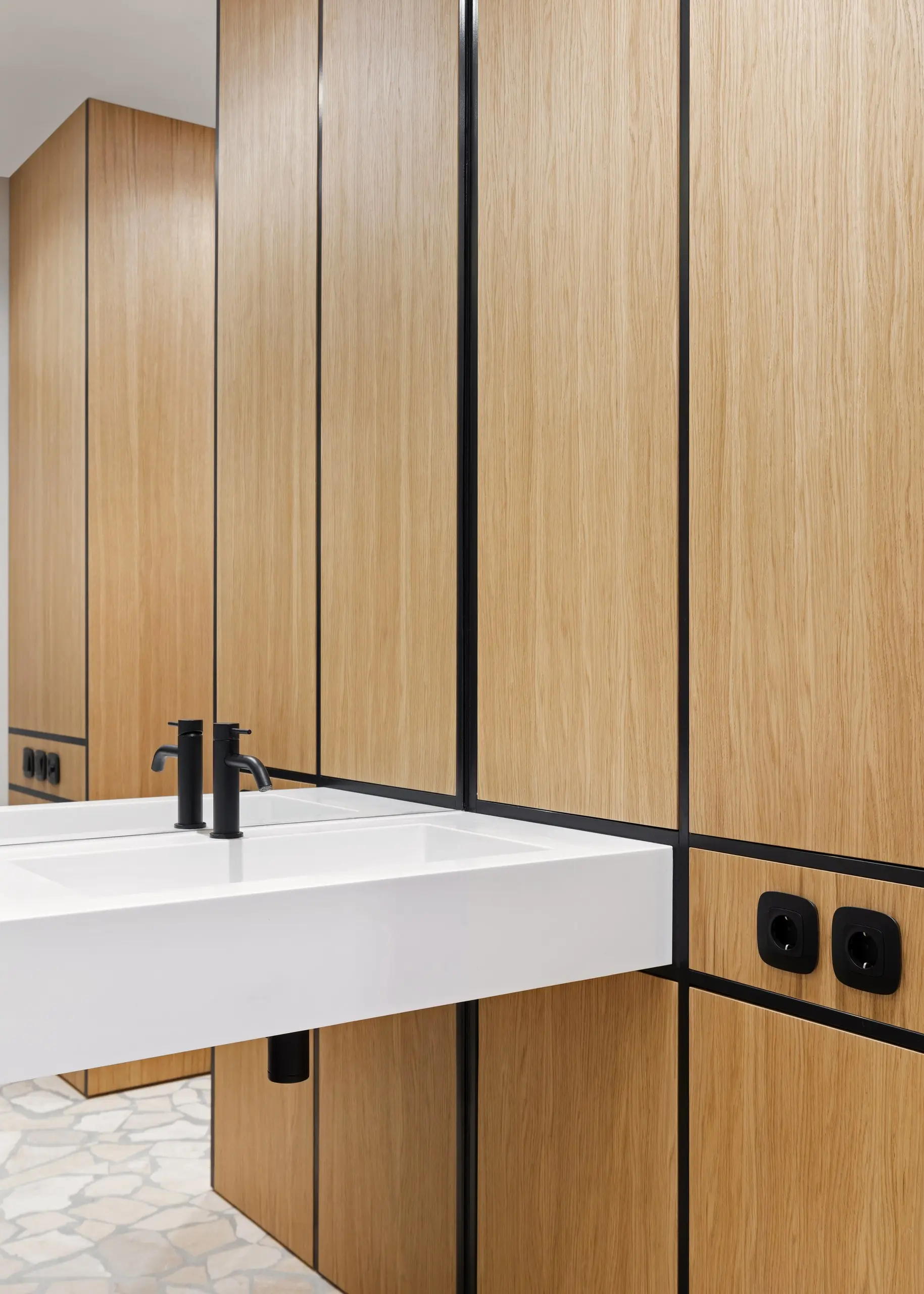 EGR — apartment interior, photo 24
