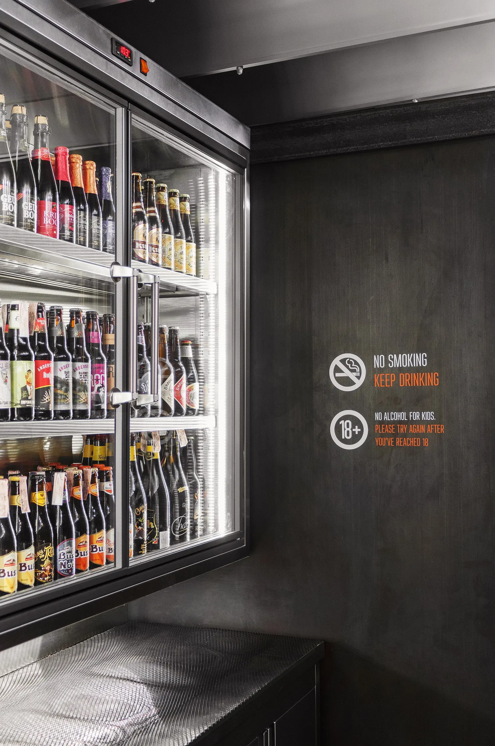 PUNKRAFT — bar interior, photo 3